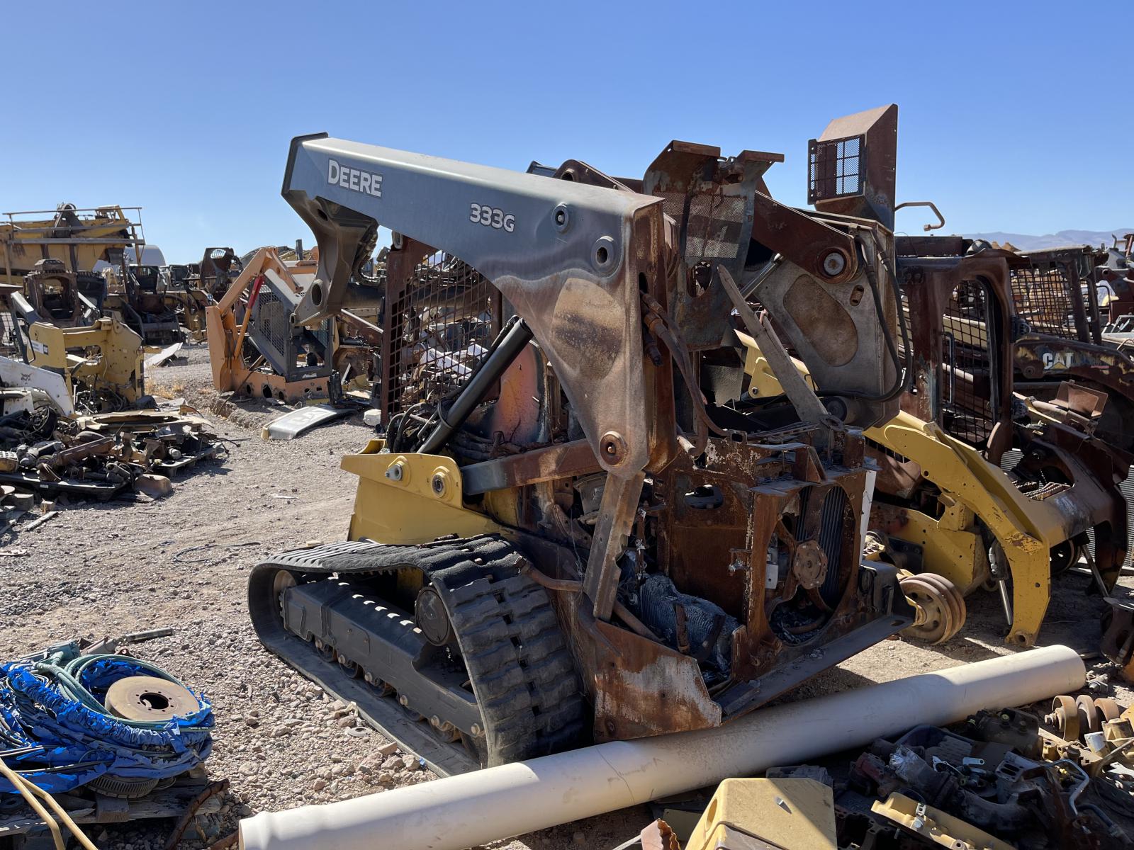 ./imagenes/INVOICE/2019/15577/JOHN-DEERE-333G (4).JPG